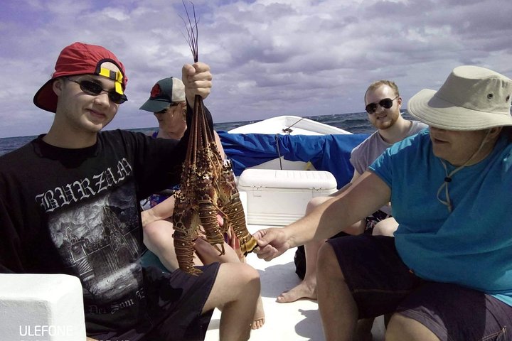 Premium privato di pesca, snorkeling e Beach cookout tour a San Pedro, Belize