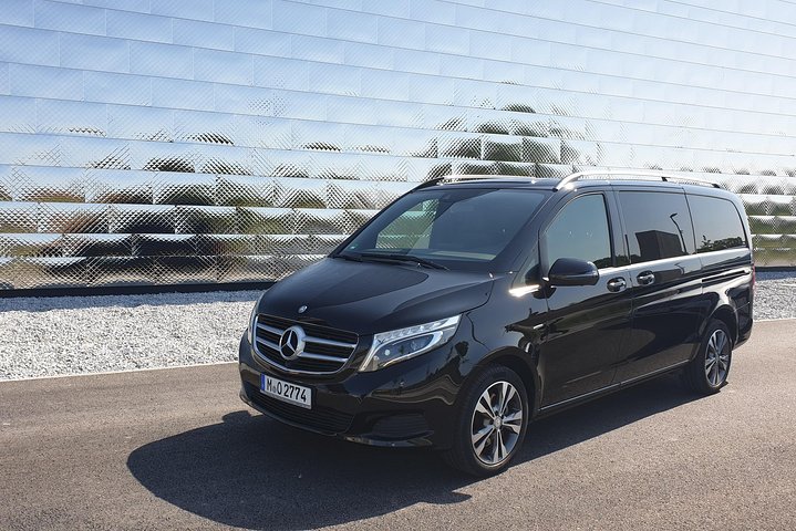 Traslados Aeropuerto Mercedes Benz Clase V