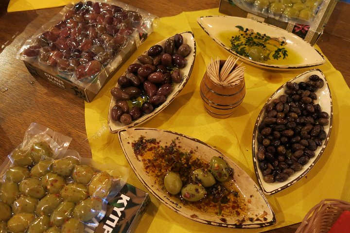 Troodos Mountains Villages: All Inclusive Food & Wine Day Tour