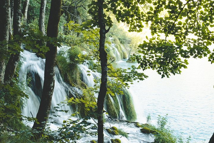 Tour guidato di Zadar ai Laghi di Plitvice con biglietti