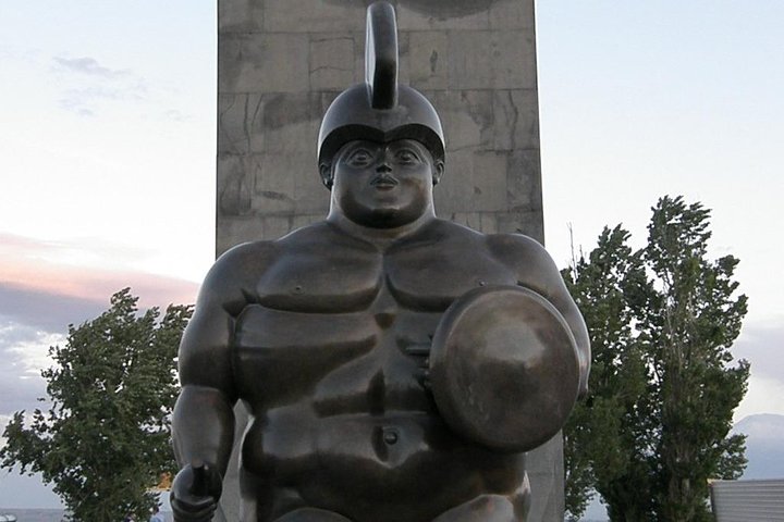 Retro KGB Tour: A Volga 21 Adventure in Yerevan's Soviet Past with photography