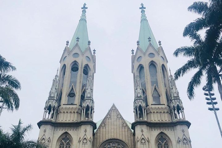 Excursão privada de meio dia pela cidade de São Paulo saindo do aeroporto GRU ou de qualquer hotel