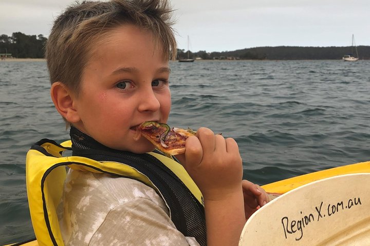 Batemans Bay Sunset Pizza Kajak Tour - Float und Fest