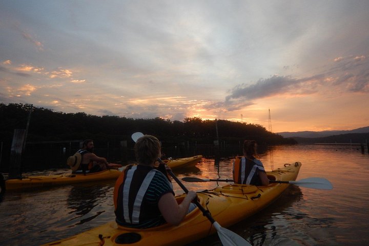 Batemans Bay Sunset Pizza Kajak Tour - Float und Fest