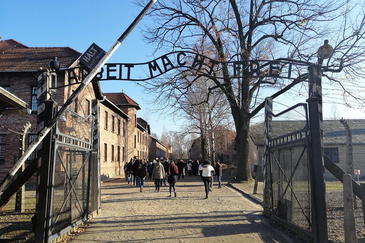 Von Warschau nach Auschwitz und Krakau Tour Schnellzug mit Abholung