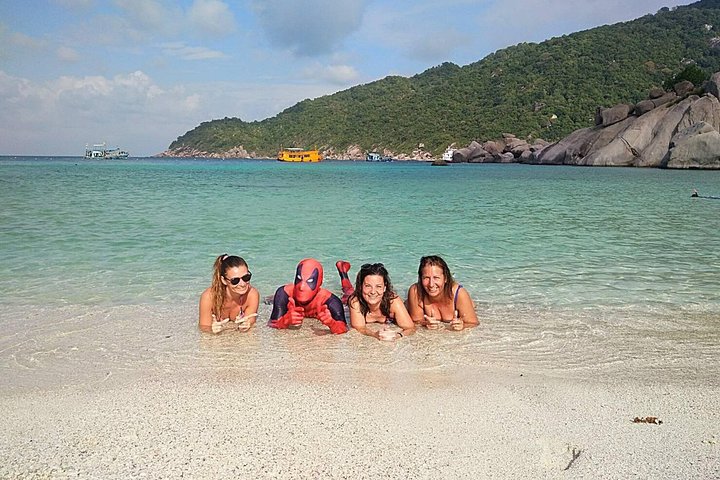Aventura de snorkel de día completo alrededor de Koh Tao