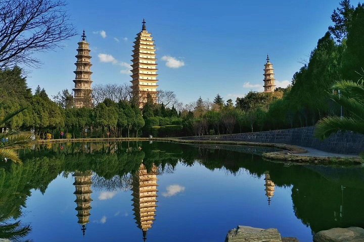 Tour di 1 giorno a Dalì con la città vecchia di Daili, il villaggio di Xizhou e le tre pagode