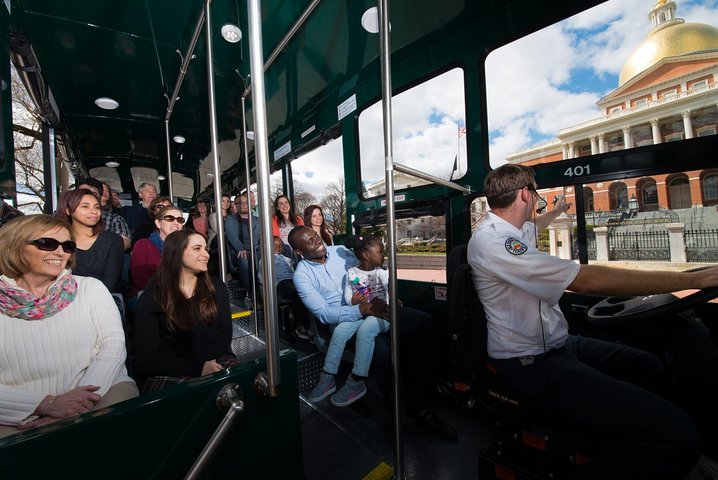 Boston Hop-On Hop-Off Trolley Tour met 13 haltes