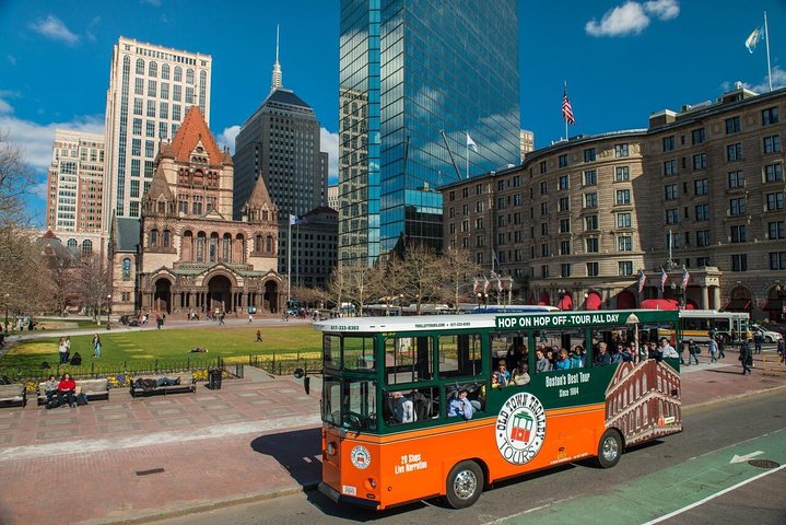 Boston Hop-On Hop-Off Trolley Tour met 13 haltes