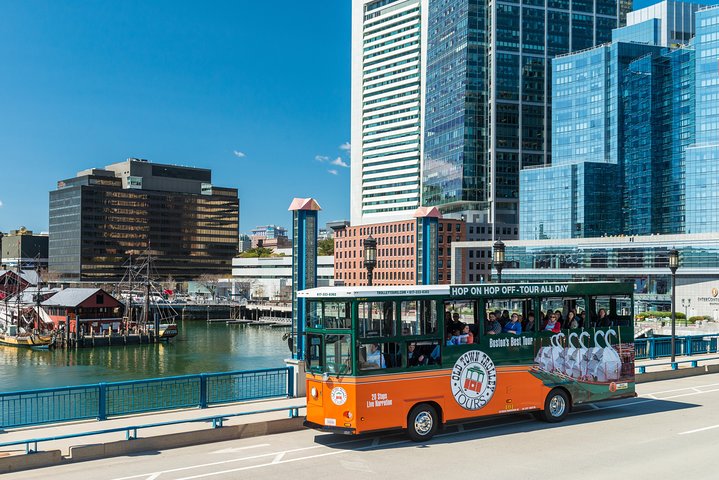 Boston Hop-On Hop-Off Trolley Tour met 13 haltes