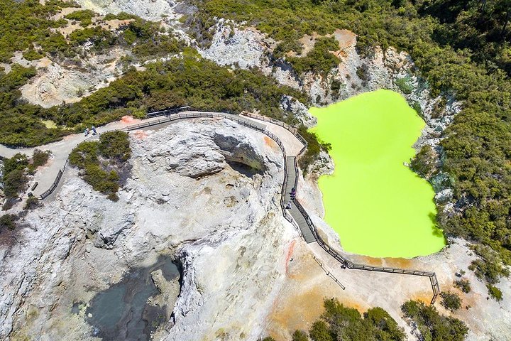 Hobbiton, Rotorua und Waiotapu Kleingruppenreise ab Auckland
