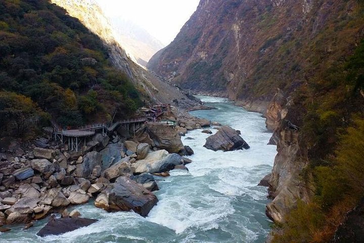 Excursão privada de 1 dia ao Tiger Teaping Gorge saindo de Lijiang ou Shangri-La