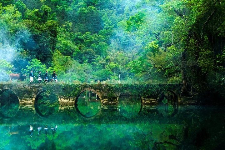 Privat 5-dagers Guizhou-tur inkludert Huangguoshu-fossen og Xijiang