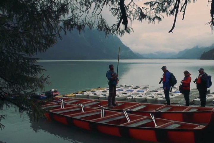 FRA HAINES - Alaska Wildlife Voyageur Kano Safari