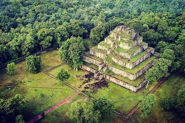 4 dagen - Major Temples & Kulen mountain & Koh Ker & Beng Mealea vanuit Siem Reap