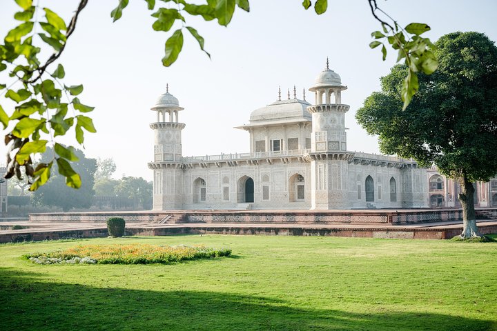 Taj Mahal, Agra Fort, Baby Taj & Mehtab Bagh Privé stadstour