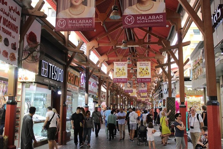 Old Dubai Shopping Tour (textiel-, specerijen- en goudsoek)