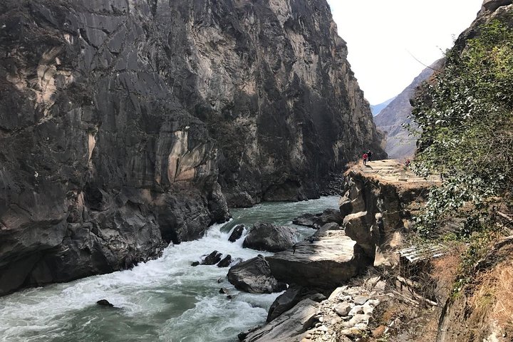 Excursão privada de 1 dia ao Tiger Teaping Gorge saindo de Lijiang ou Shangri-La