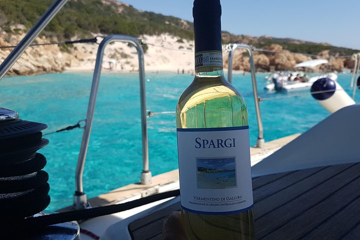 Excursion en voilier sur l'archipel de La Maddalena au départ de Palau