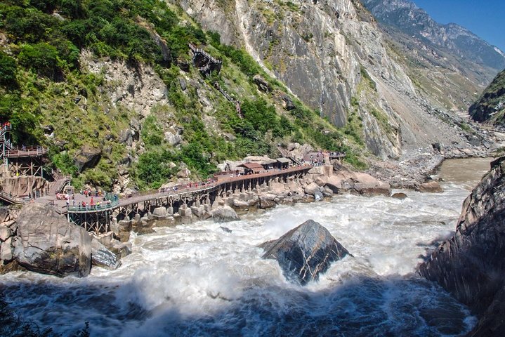 Excursão privada de 1 dia ao Tiger Teaping Gorge saindo de Lijiang ou Shangri-La