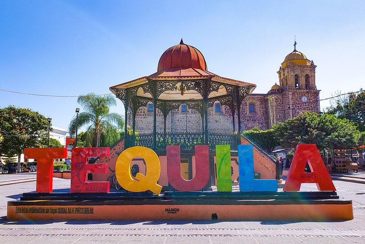 José Cuervo Tequila Tour & Agave Champs au départ de Guadalajara