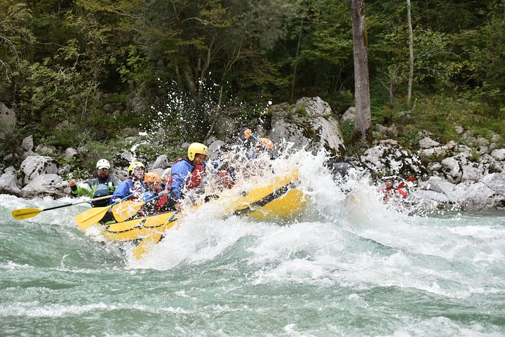 Soča River White Water Forsränning i Bovec med gratis foton