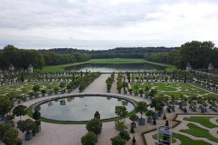 Private Tour durch den Königspalast und die Gärten von Versailles mit dem Golfwagen