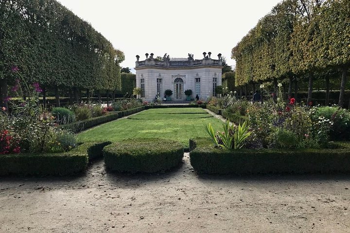 Private Tour durch den Königspalast und die Gärten von Versailles mit dem Golfwagen