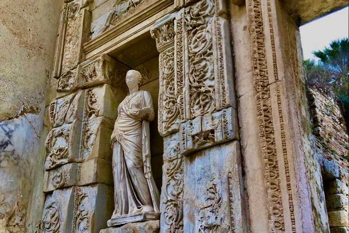 Tour di Efeso con il tempio di Artemide e il villaggio di Sirince da Smirne