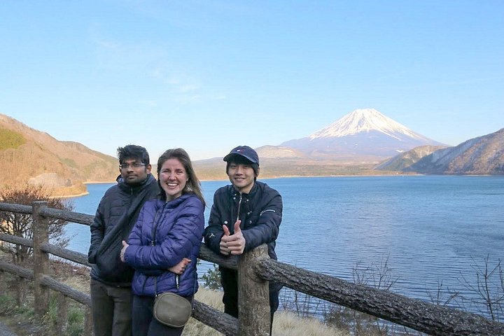 Private Mt Fuji Tour fra Tokyo: Scenic BBQ & Hidden Gems