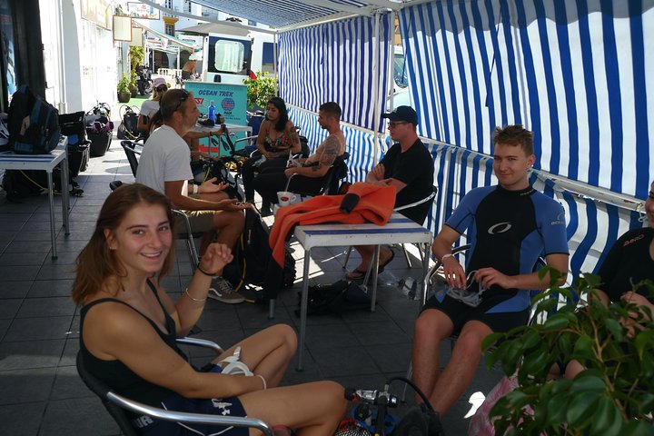 Scuba Diving Beginners Session i Costa Adeje