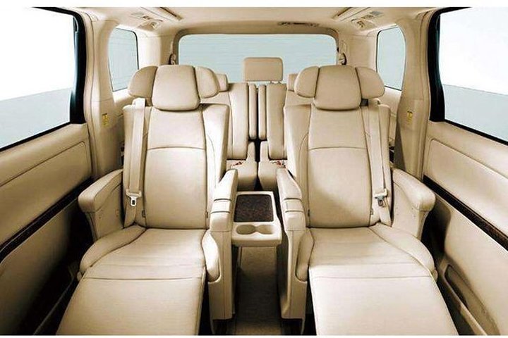 Servicio de traslado privado de Guangzhou a Hong Kong (furgoneta Alphard de 7 plazas)