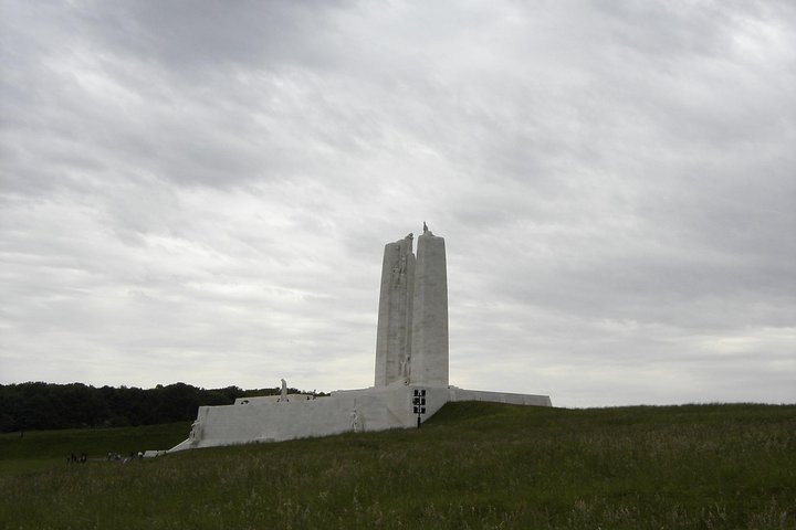 1 dia de excursão privada pela Primeira Guerra Mundial no Canadá, incluindo Vimy Ridge