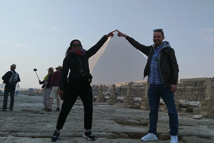 Tour privado de día completo Pirámides de Giza Sakkara Memphis Dahshur