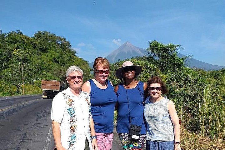Excursão Terrestre Antigua Guatemala a partir de Puerto Quetzal