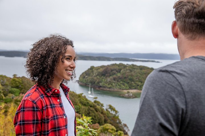 Stewart Island: Rakiura Landsby- og Bugtrundtur