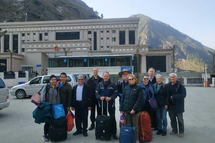 Excursão de 7 Dias de Lhasa a Kathmandu em grupo pequeno no Tibete via EBC