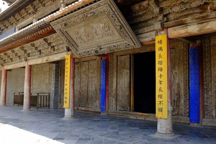 Excursión privada de un día al templo Zhangye Mati y al Templo del Buda Gigante desde Zhangye