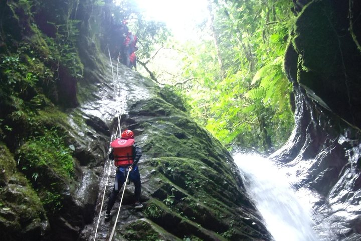 Canyoning - Cashaurco Sonderangebot für den Urlaub. Für einen Tag -Puyo