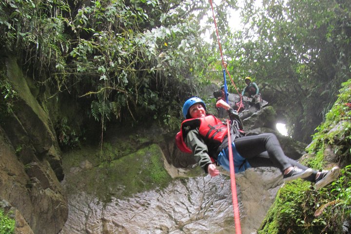 Canyoning - Cashaurco Sonderangebot für den Urlaub. Für einen Tag -Puyo
