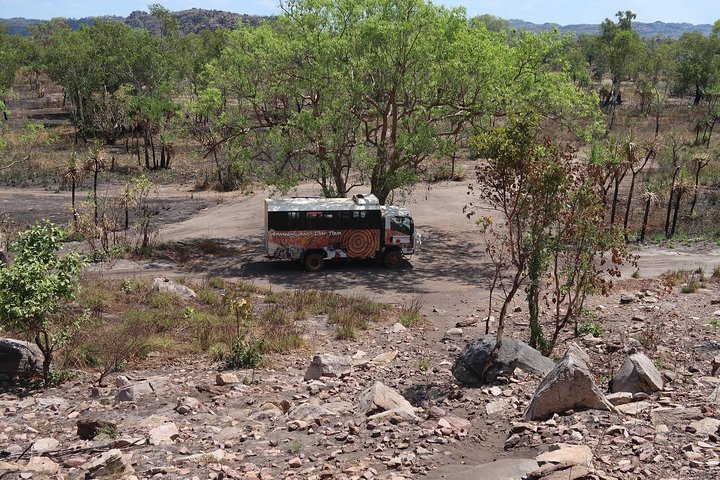Arnhem Land Yingana Injalak Hill Excursão de dia inteiro saindo de Jabiru