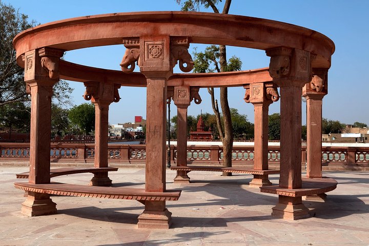Rutas patrimoniales y culturales de Bikaner (visita guiada a pie de 2 horas)
