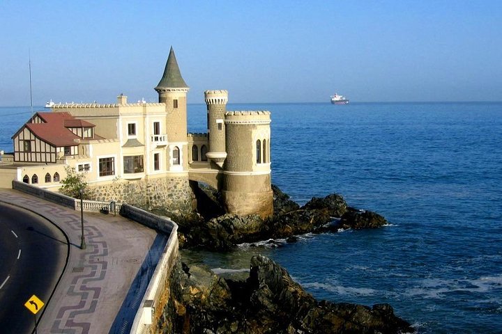Viña del Mar Famosa! Walking Tour Premium con Guía Nativo