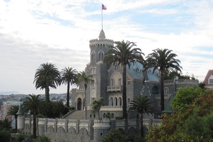 Viña del Mar Famosa! Walking Tour Premium con Guía Nativo