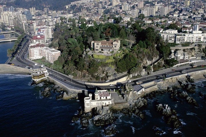 Viña del Mar Famosa! Walking Tour Premium con Guía Nativo