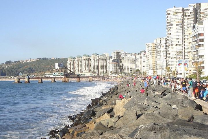 Viña del Mar Famosa! Walking Tour Premium con Guía Nativo