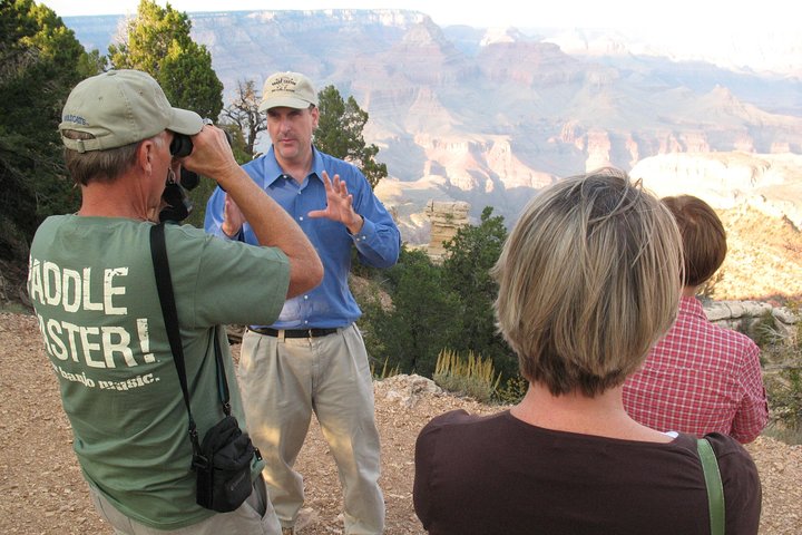 Safari al tramonto fuoristrada di 3 ore al Grand Canyon con deviazione dal cancello d'ingresso