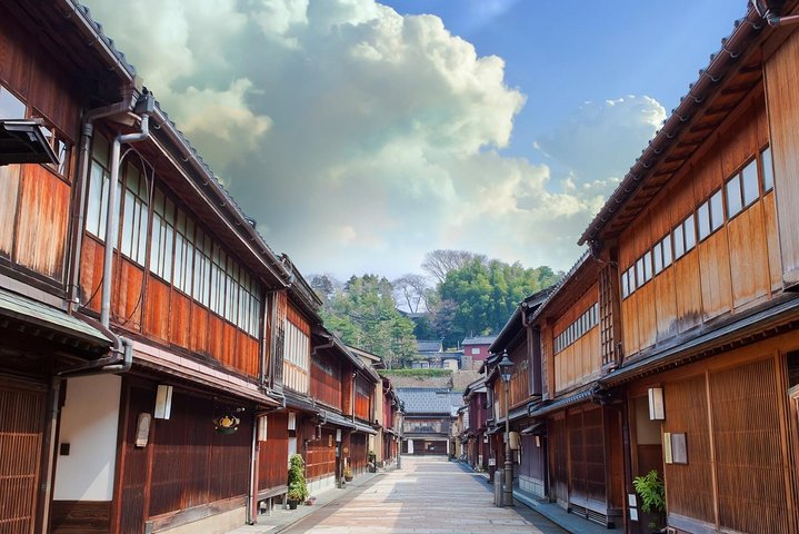 Kanazawa Privat tur med en lokal – højdepunkter og skjulte perler