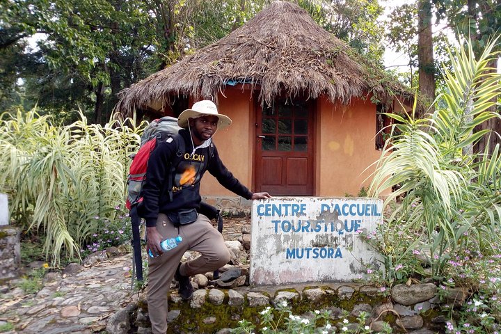13 jours de randonnée sur le volcan Congo Nyiragongo et les montagnes Rwenzoris (lave et glacier))