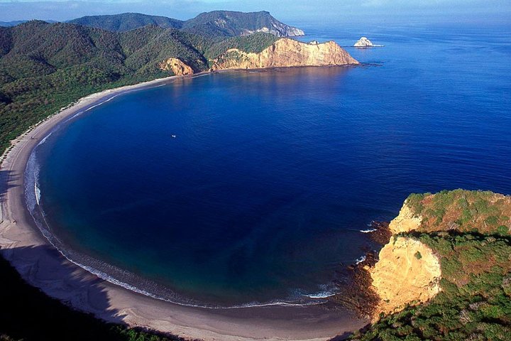 Los Frailes and Agua Blanca Bike Tour